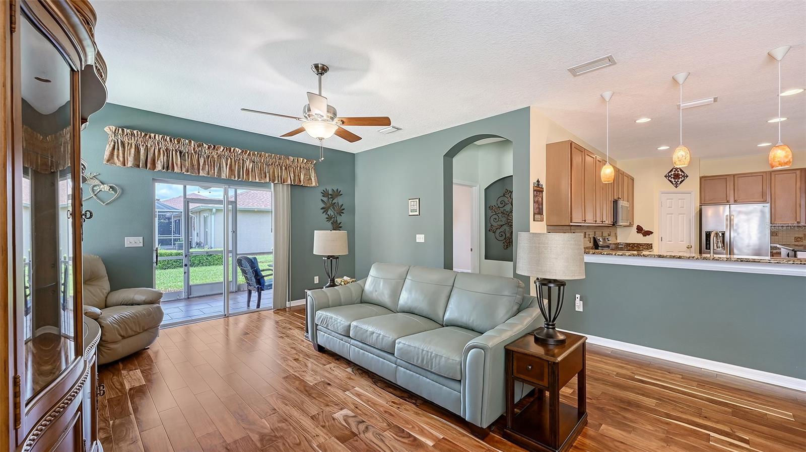 VENTURA VILLAGE - Residential