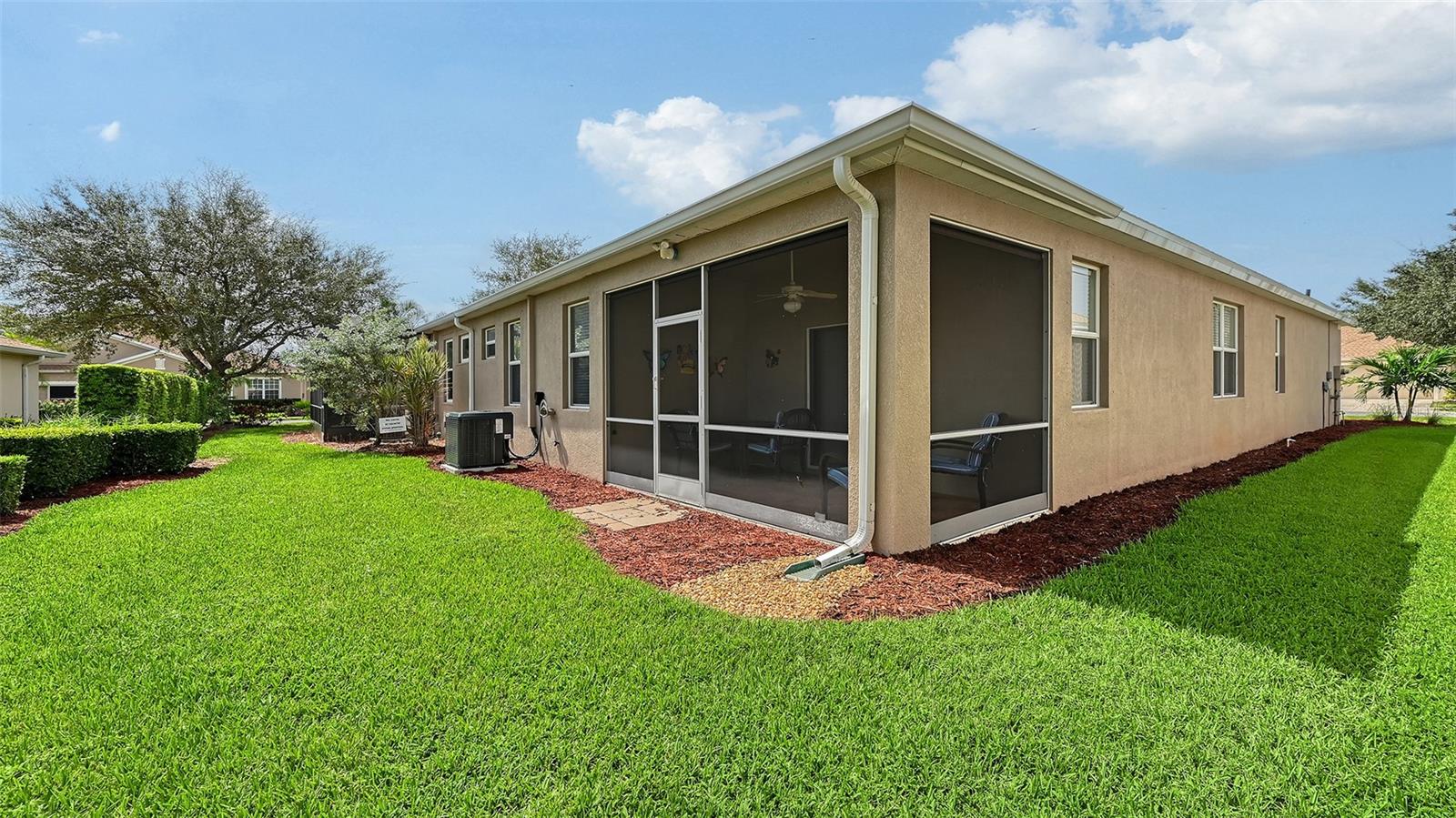 VENTURA VILLAGE - Residential