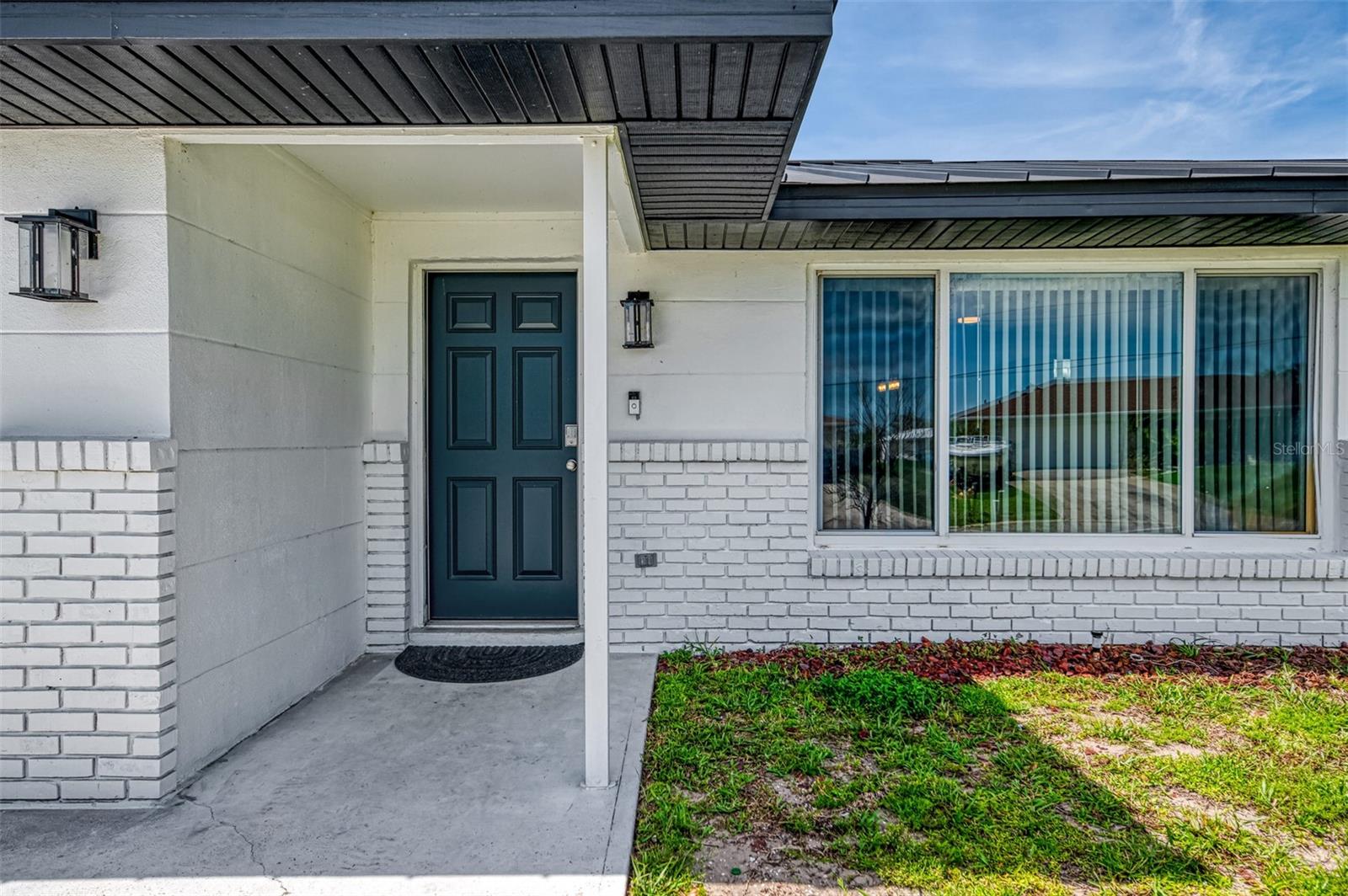 1359 CAMBRIDGE DRIVE