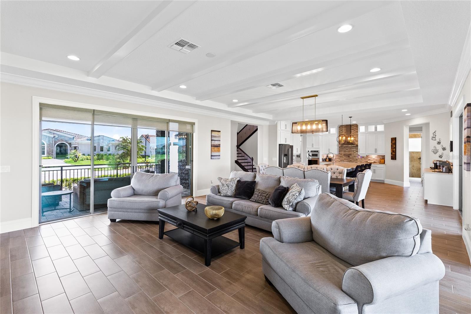 EAGLE CREEK - Residential