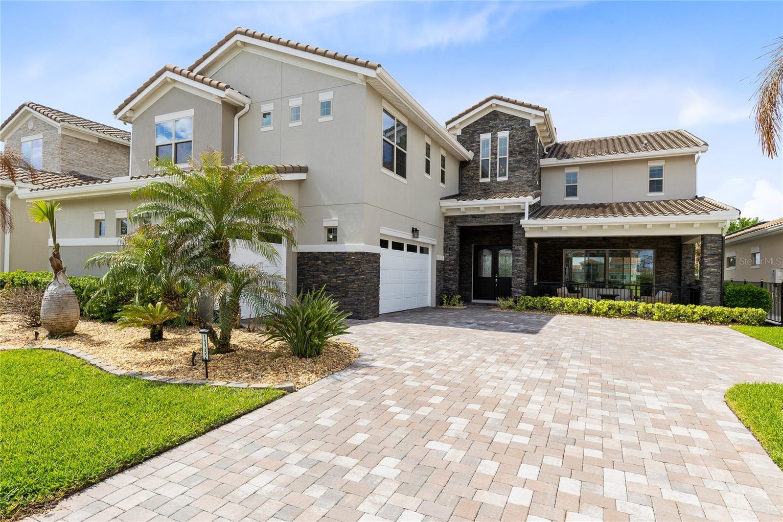 EAGLE CREEK - Residential