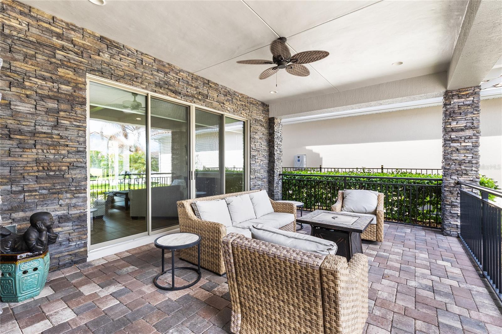 EAGLE CREEK - Residential