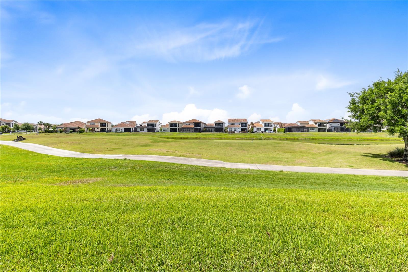 EAGLE CREEK - Residential