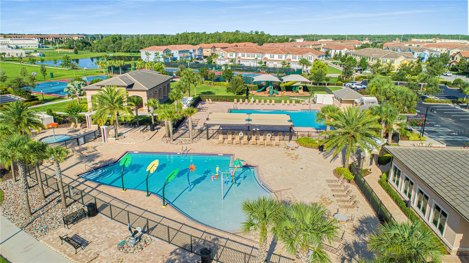 EAGLE CREEK - Residential