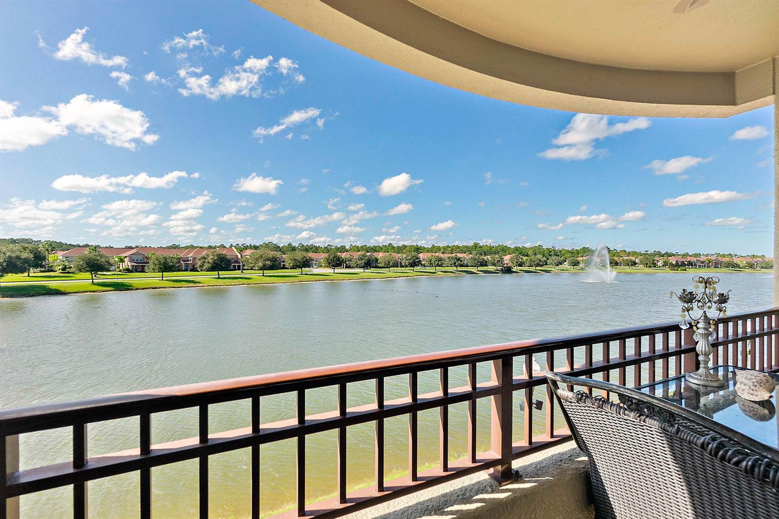 Tuscany Square 01 Condo - Residential