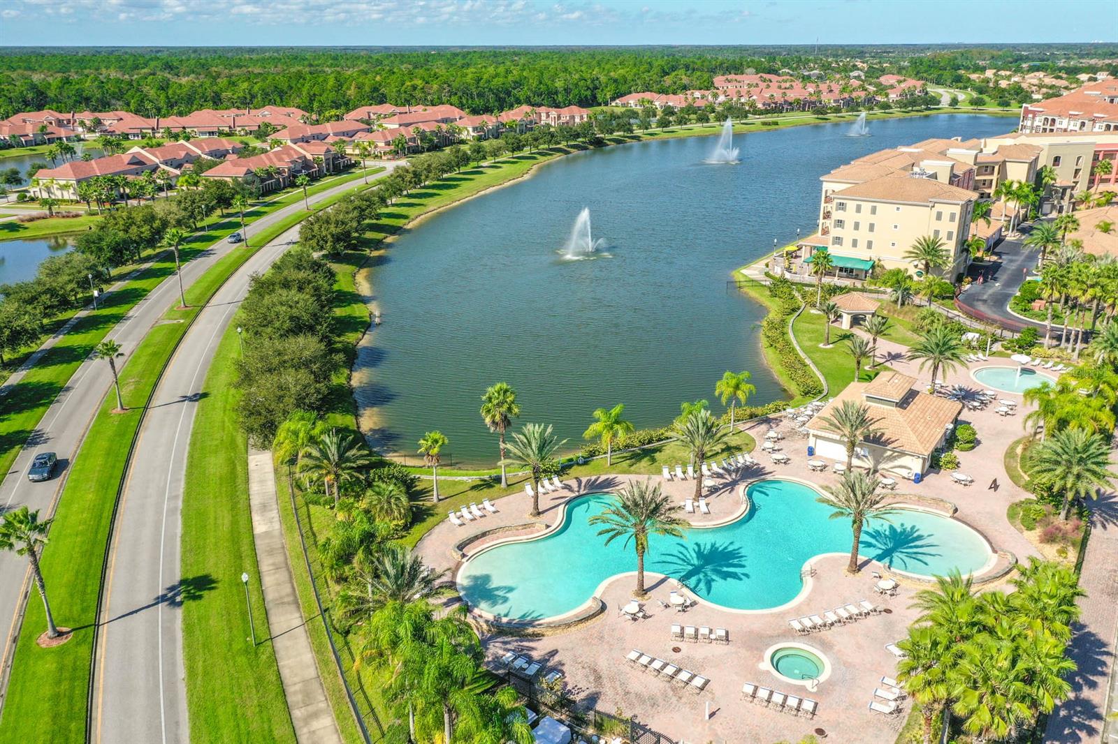 Tuscany Square 01 Condo - Residential