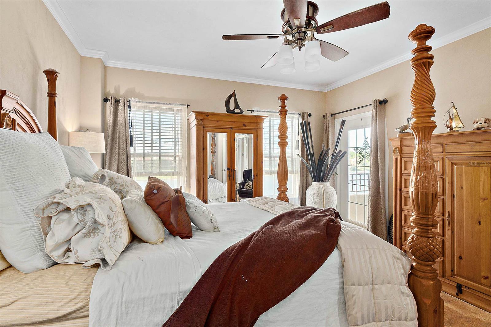 Tuscany Square 01 Condo - Residential