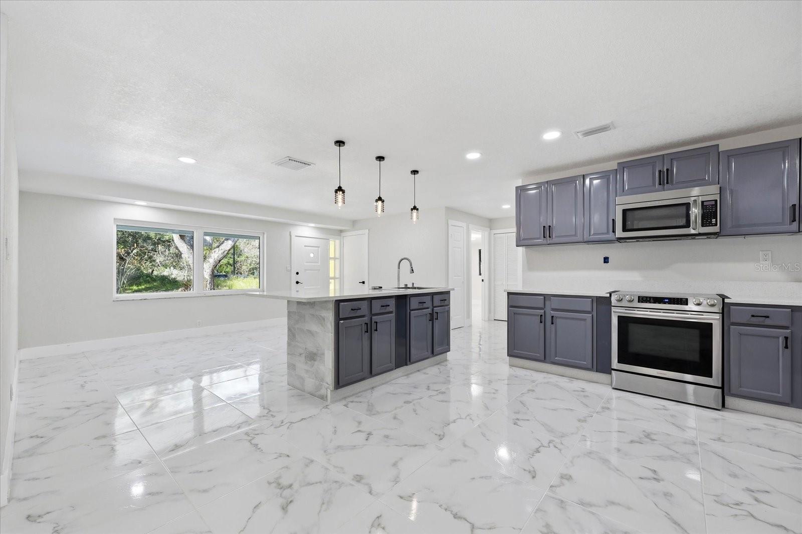 MASARYKTOWN - Residential