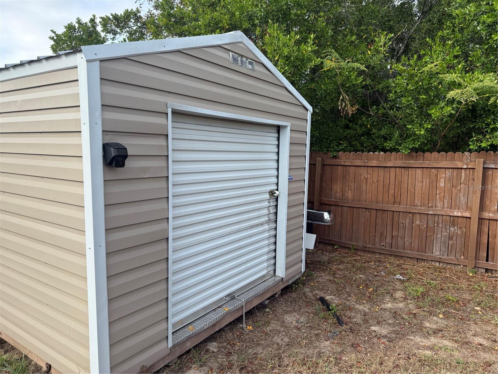 SPRING HILL UNIT 9 BLK 505 LOT 22 - Residential