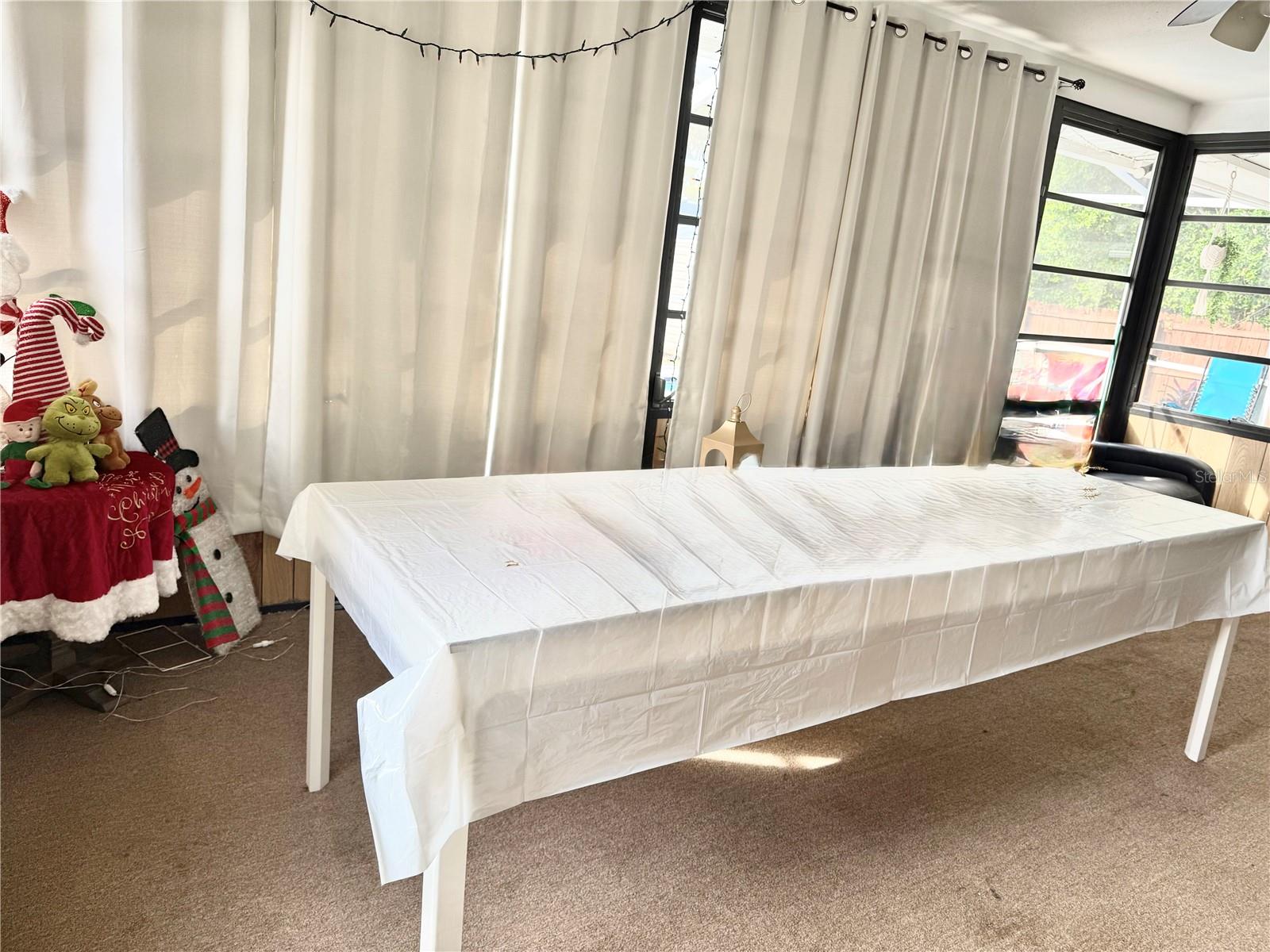 SPRING HILL UNIT 9 BLK 505 LOT 22 - Residential