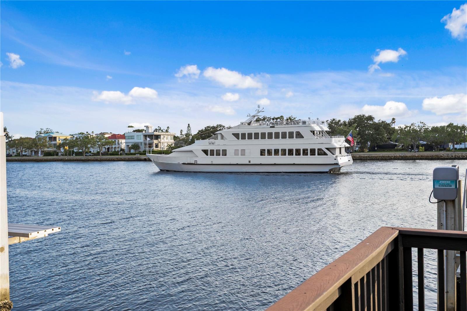 ST TROPEZ AT HARBOR ISLAND PHA - Residential