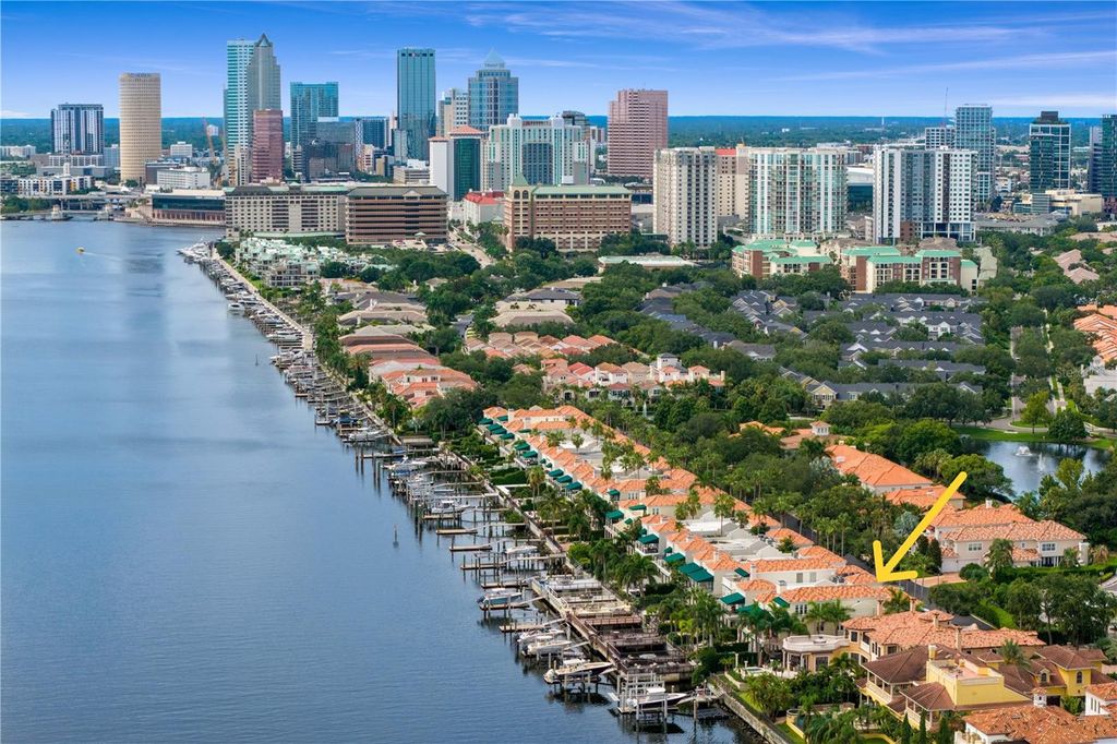 Photo of 1155 Abbeys Way, Tampa, FL 33602 (MLS # TB8409679)