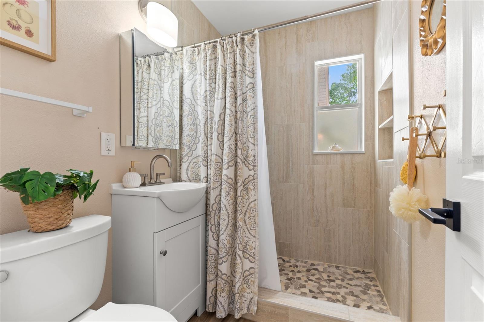 HAYNSWORTH HEIGHTS - Residential