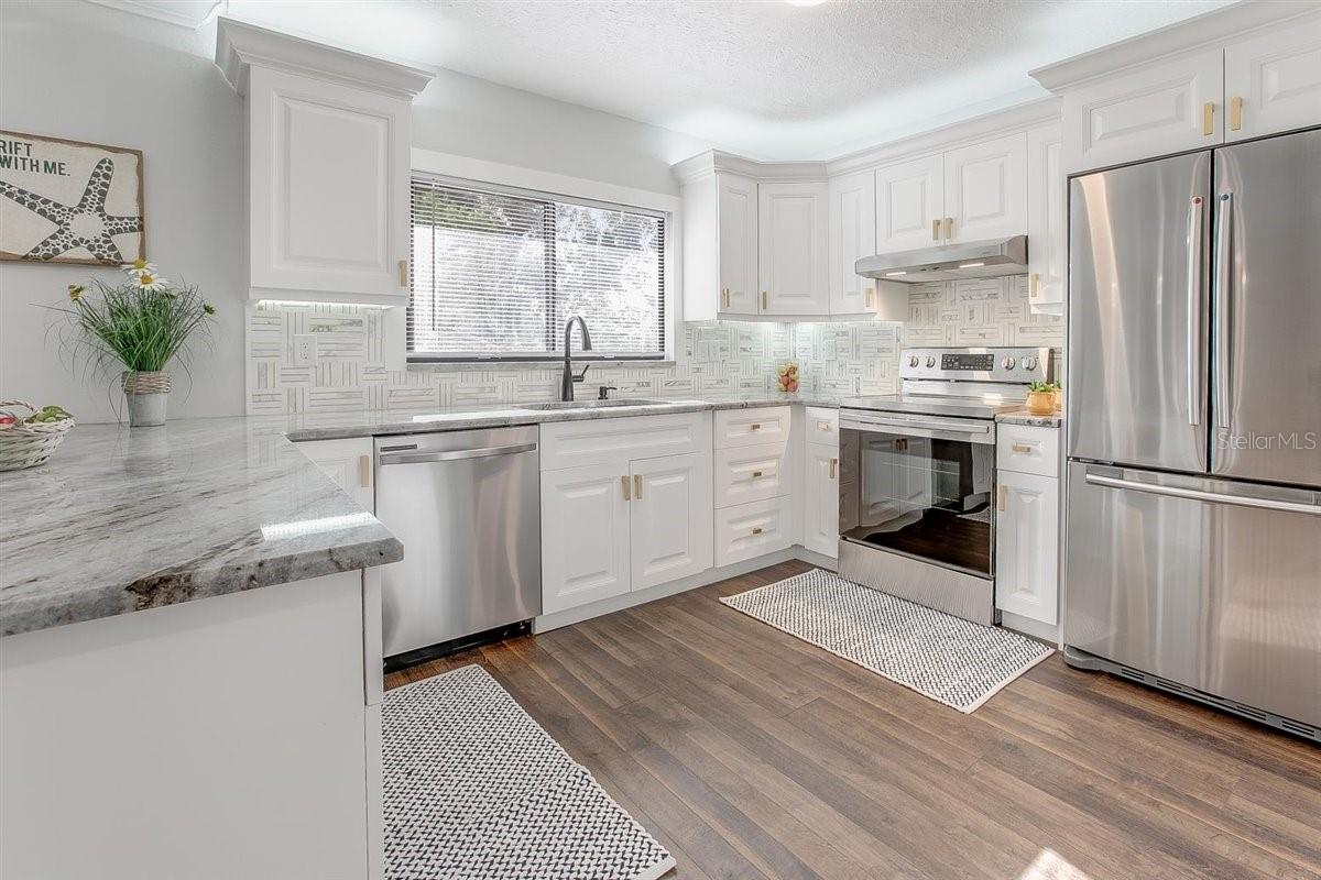 RACIMO RANCHES - Residential