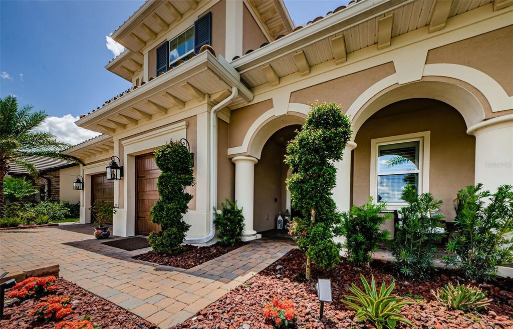 Photo of 29038 Picana Lane, Wesley Chapel, FL 33543 (MLS # TB8443537)