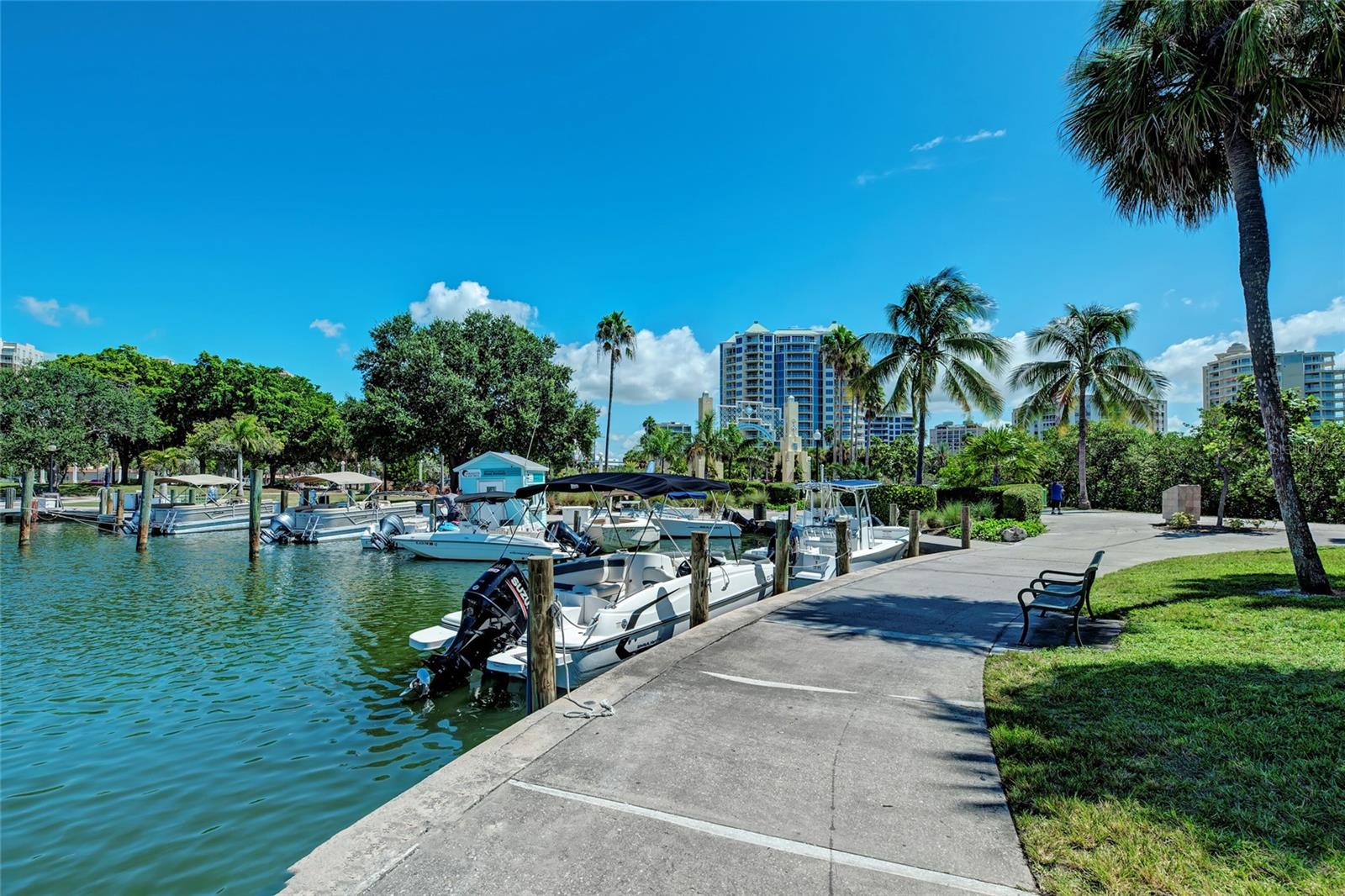 EMERALD GARDENS - Residential