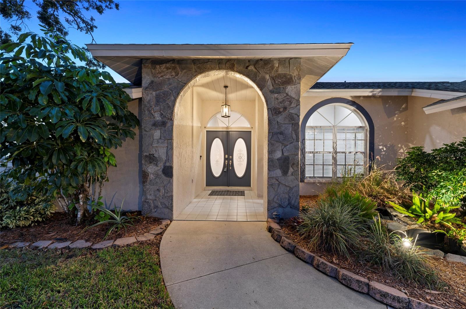 EMERALD GARDENS - Residential