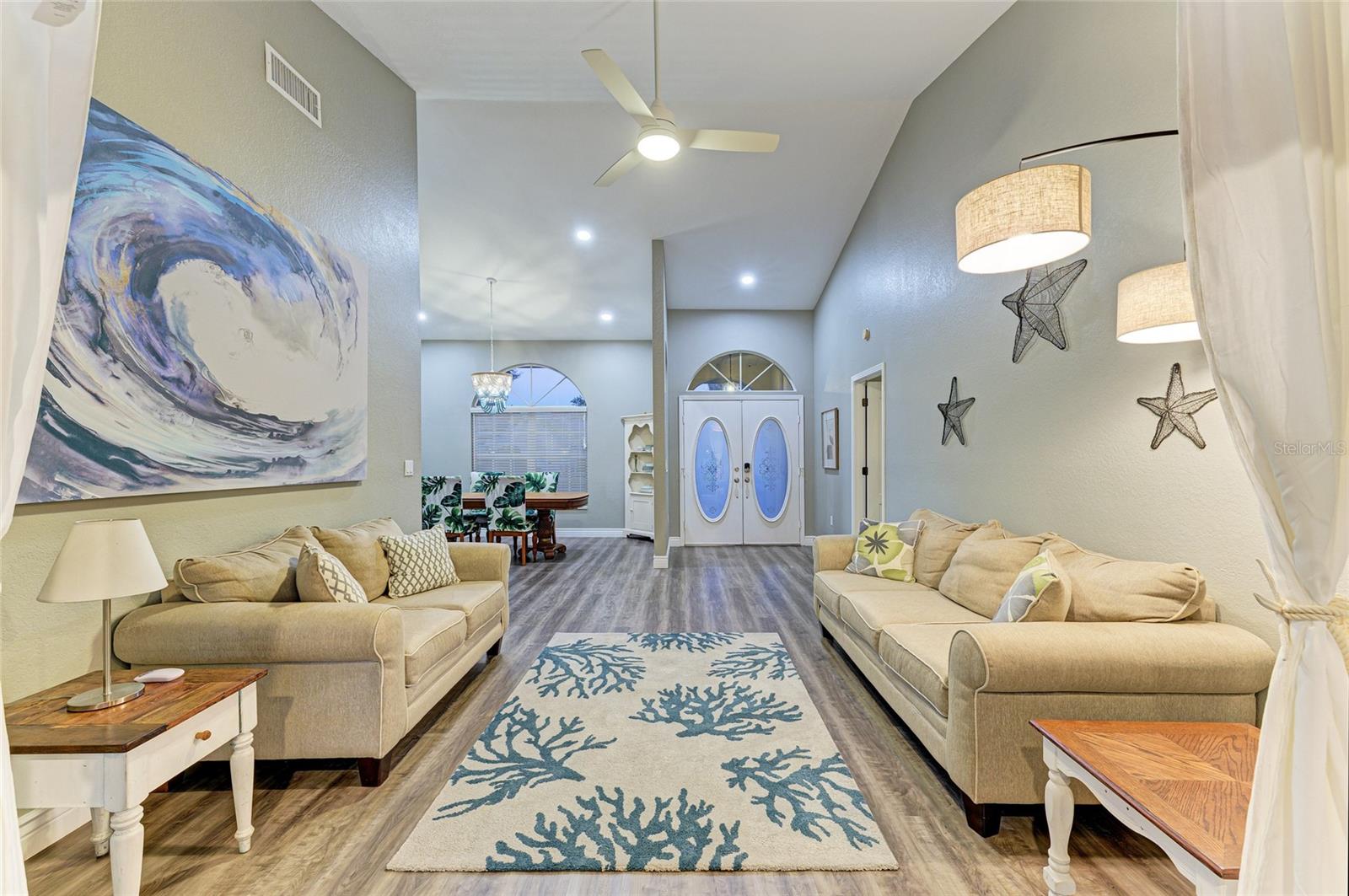 EMERALD GARDENS - Residential