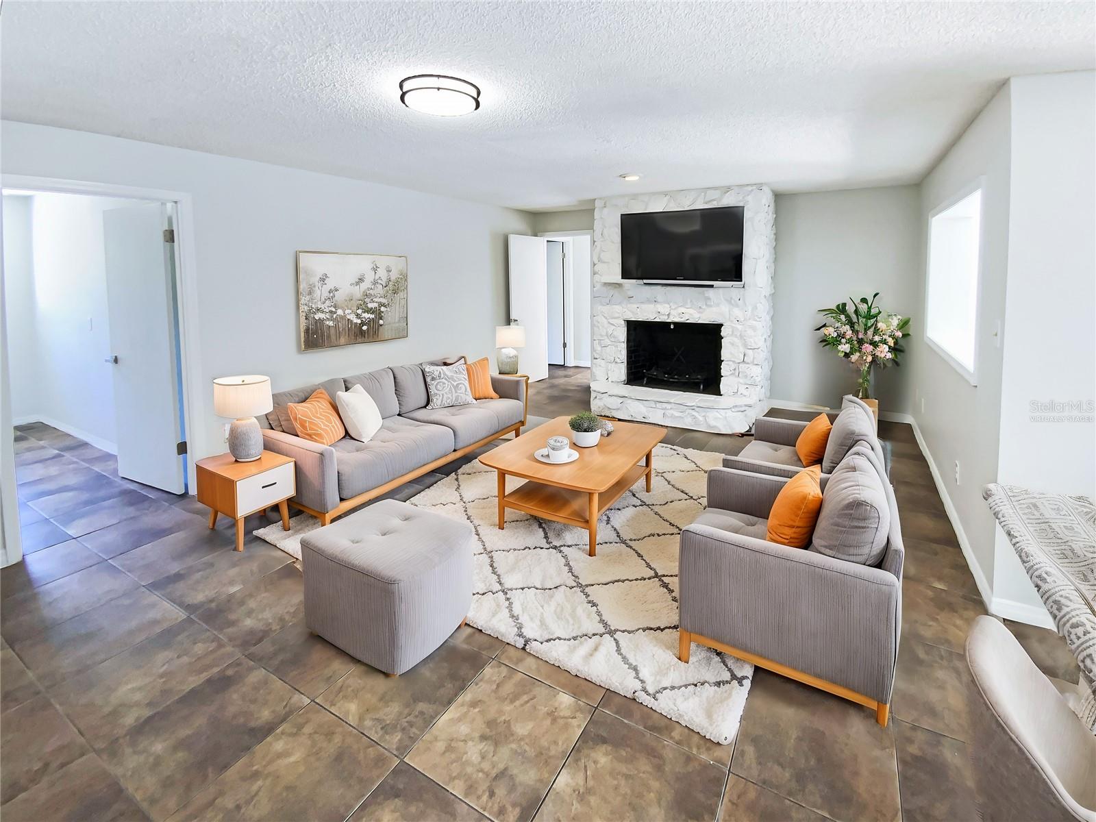 4026 TENITA DRIVE