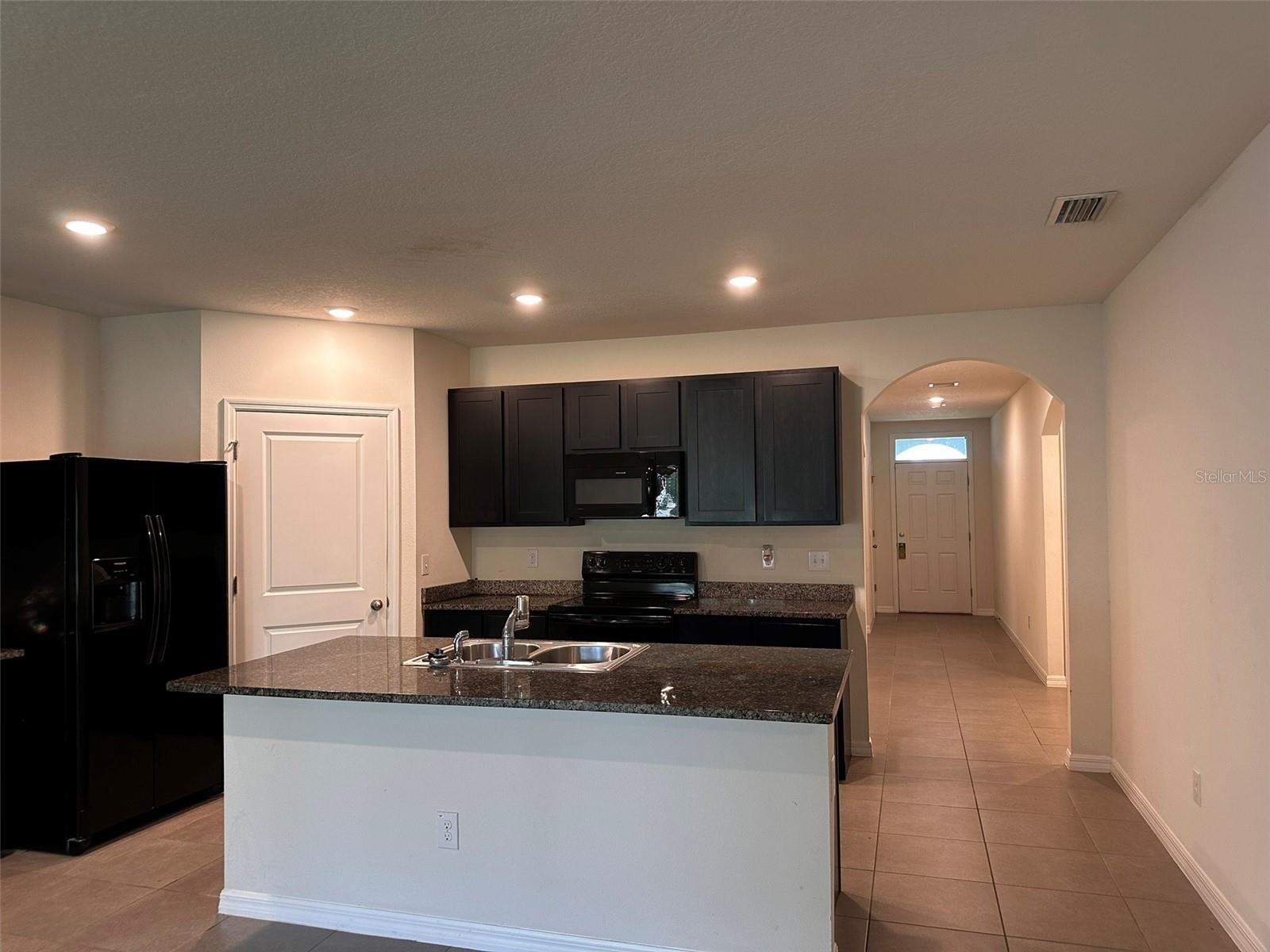 JEFFERSON ESTATES - Residential