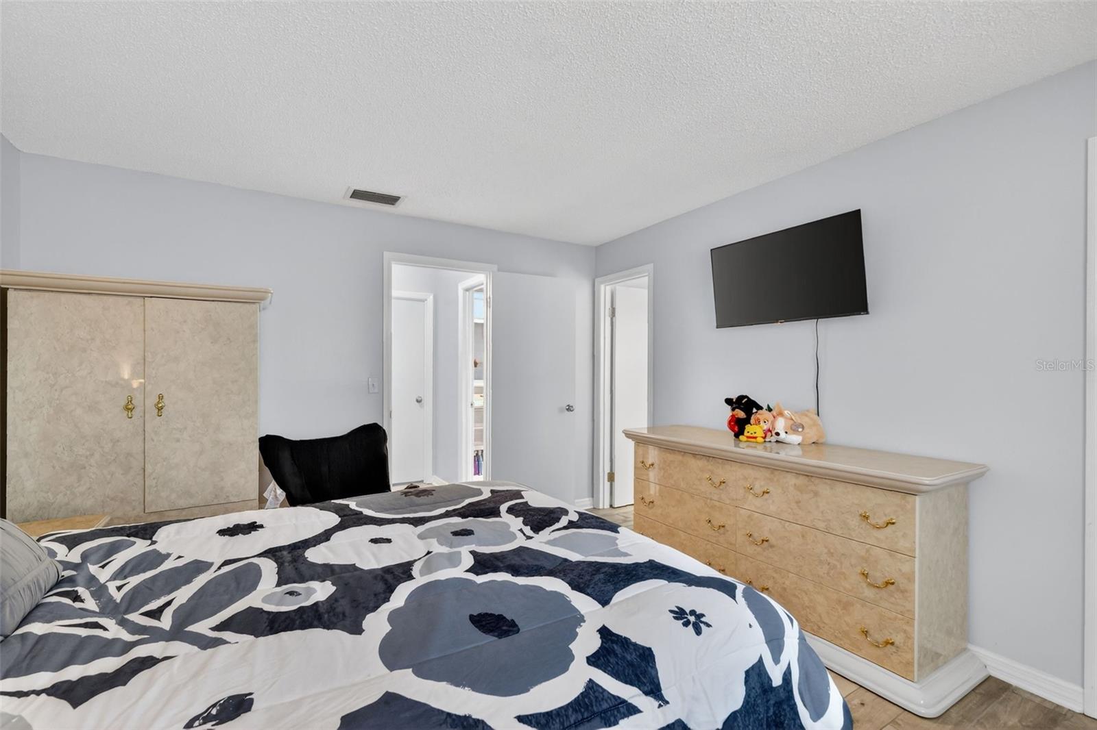 EUSTIS KNOLLWOOD VILLAGE - Residential