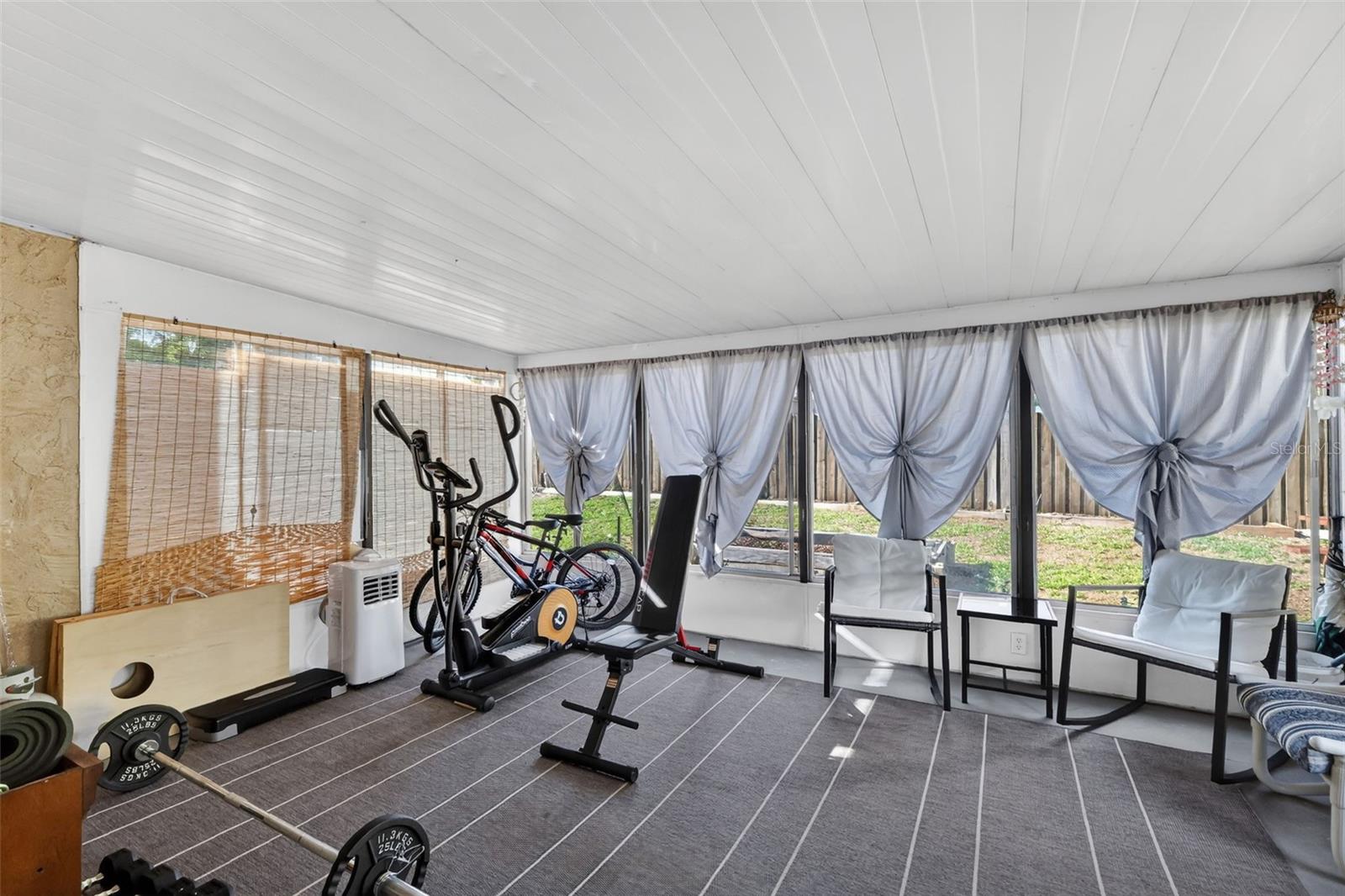 EUSTIS KNOLLWOOD VILLAGE - Residential