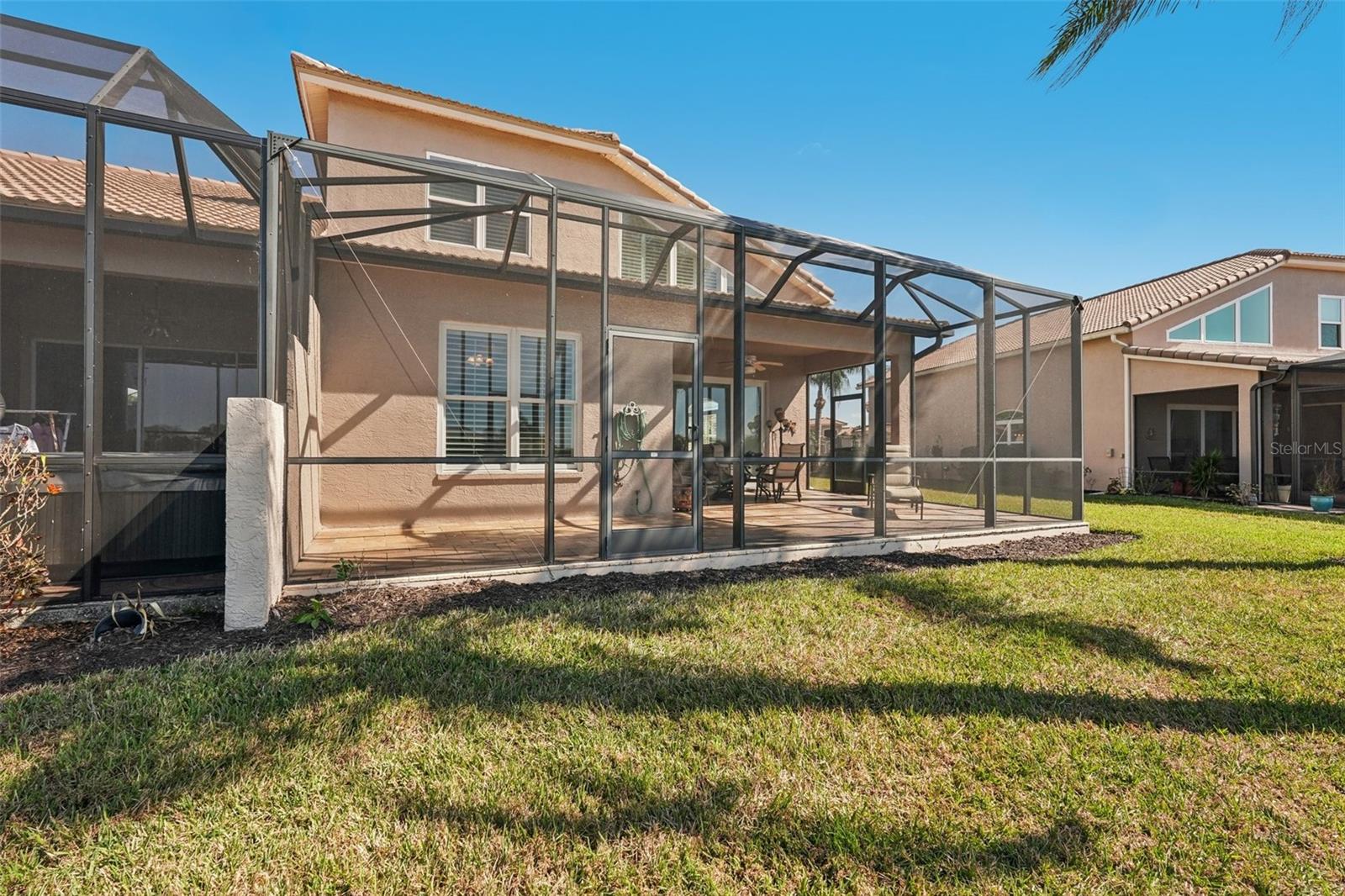 HERITAGE OAKS GOLF & COUNTRY CLUB - Residential