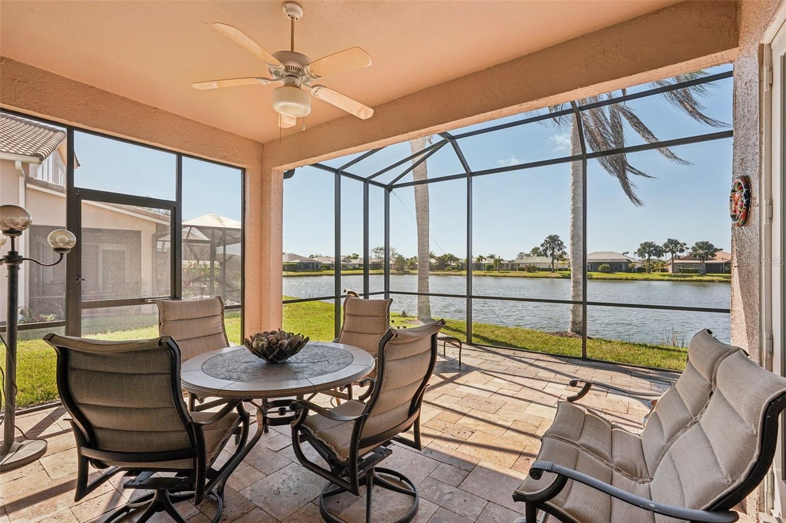 HERITAGE OAKS GOLF & COUNTRY CLUB - Residential