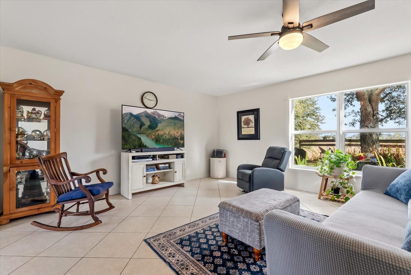 MASCOTTE DUKES LAKE PH 02 - Residential