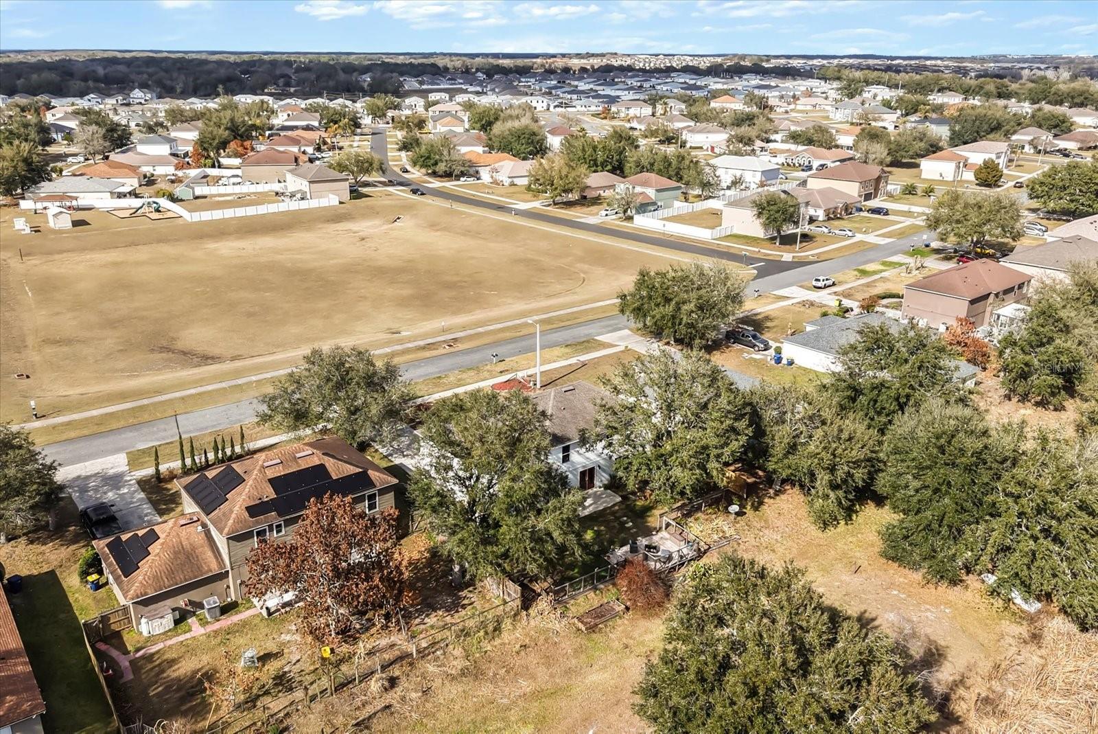 MASCOTTE DUKES LAKE PH 02 - Residential