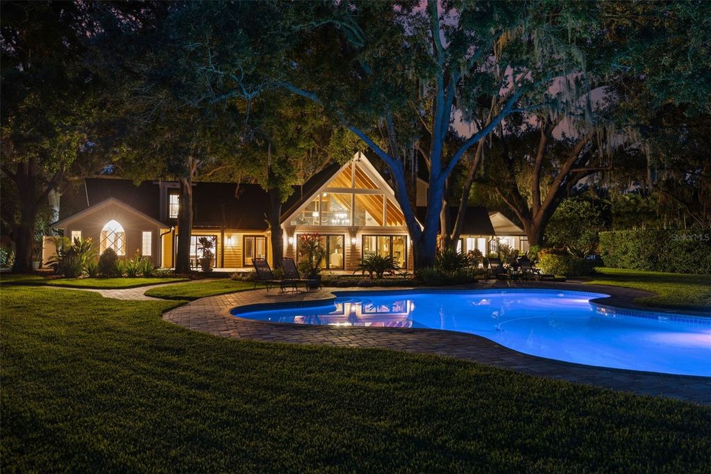 Photo of 1808 W Bearss Avenue, Tampa, FL 33613 (MLS # TB8407985)