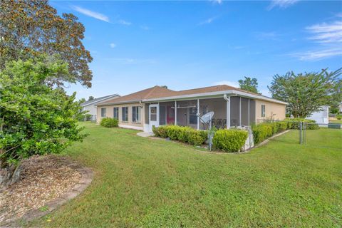 A home in DUNNELLON