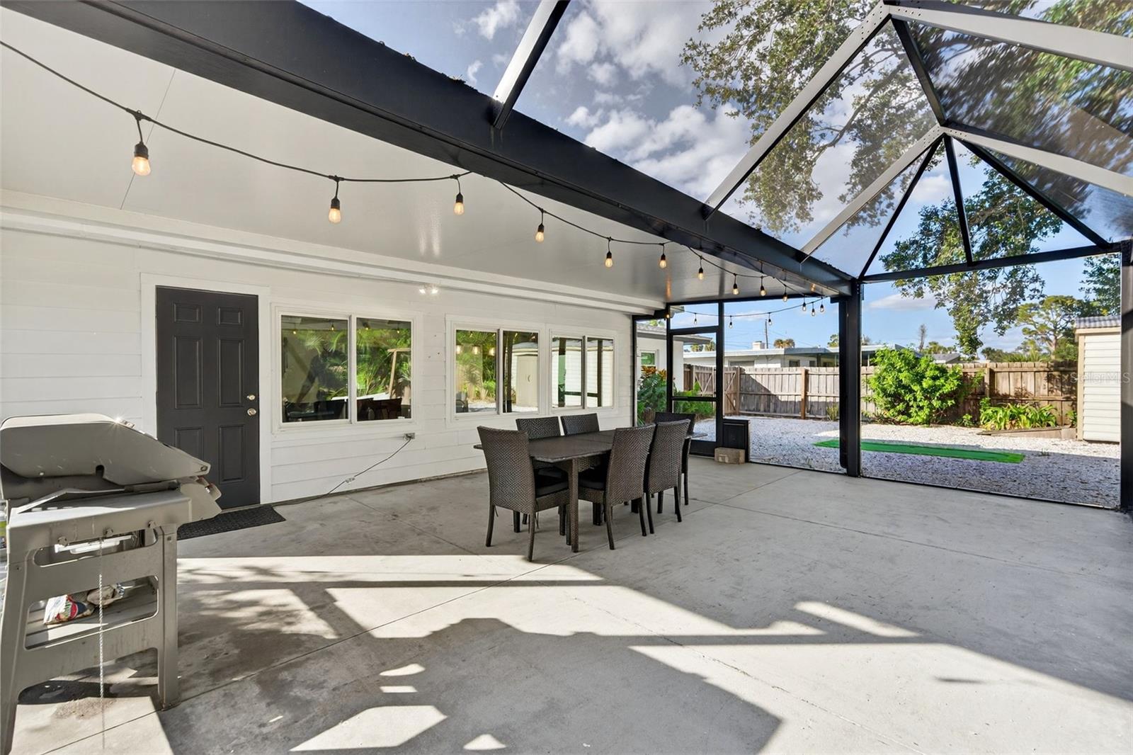 DENHAM ACRES - Residential