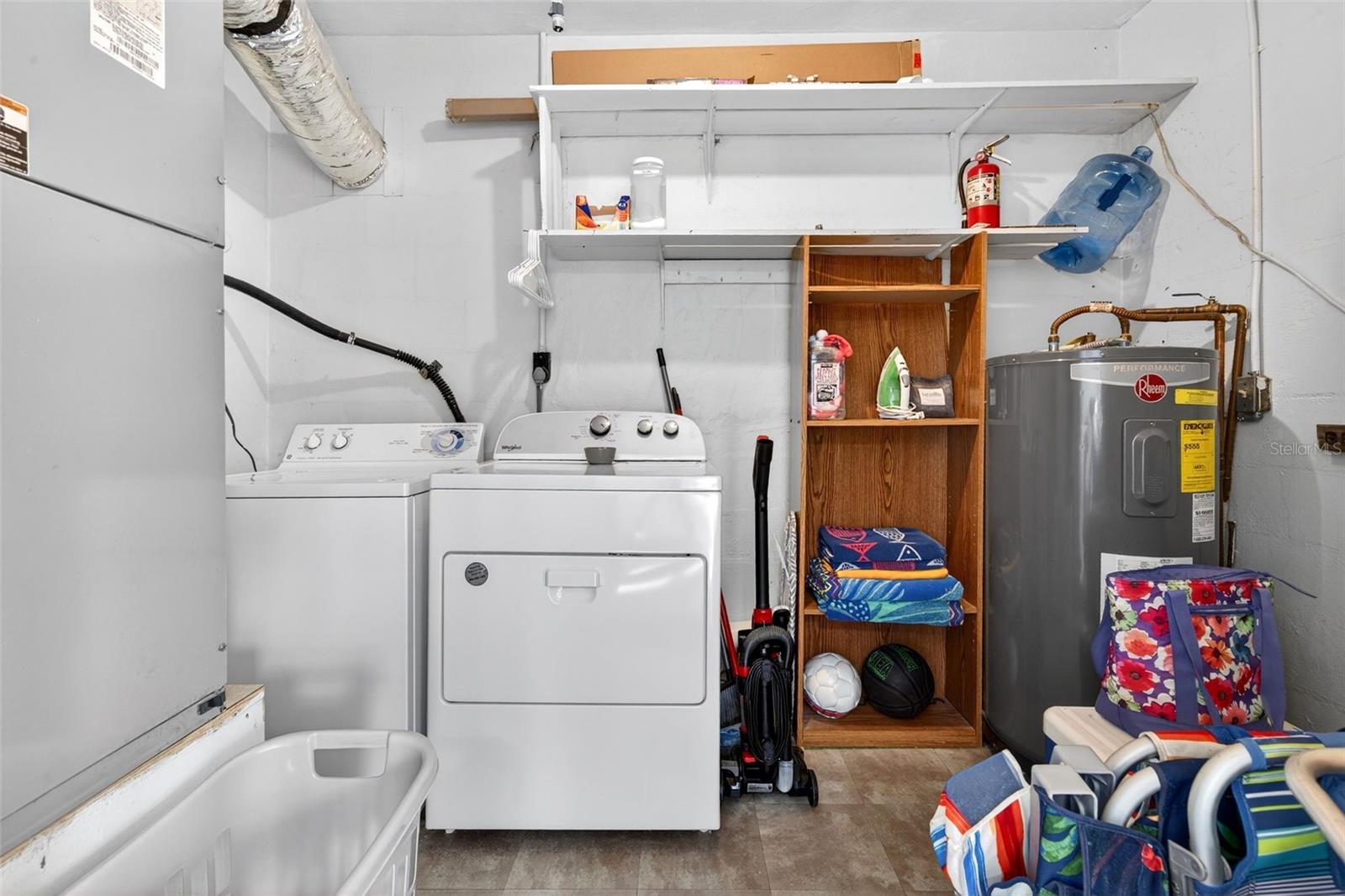 DENHAM ACRES - Residential