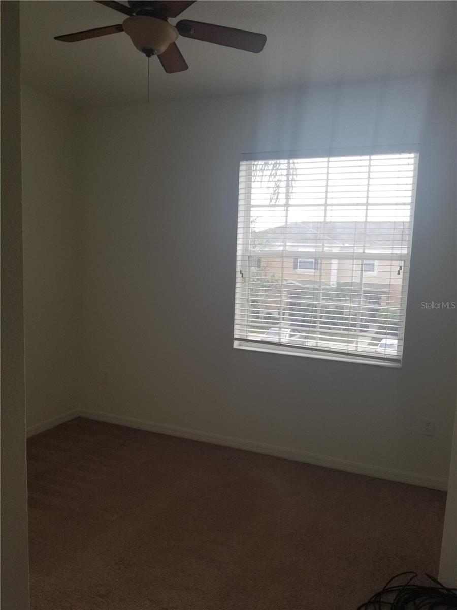 TOWNS LEGACY PARK - Residential Lease