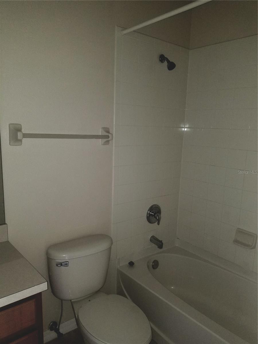 TOWNS LEGACY PARK - Residential Lease