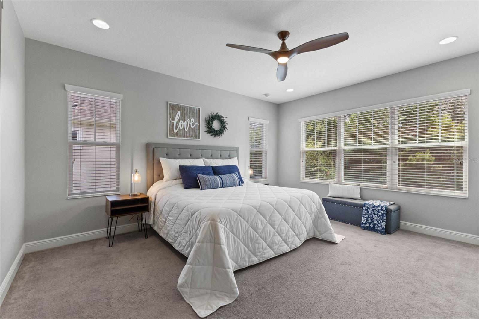 6334 KNOB TREE DRIVE
