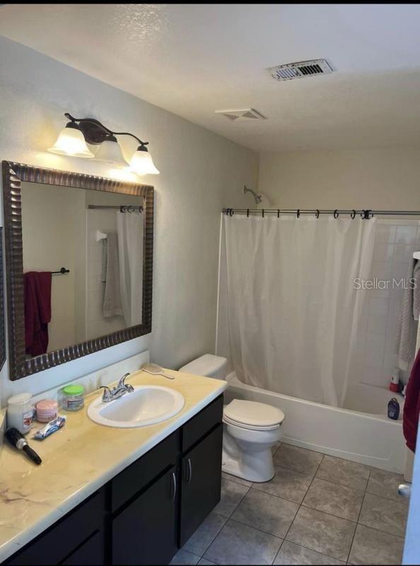 BORDEAUX - Residential Lease