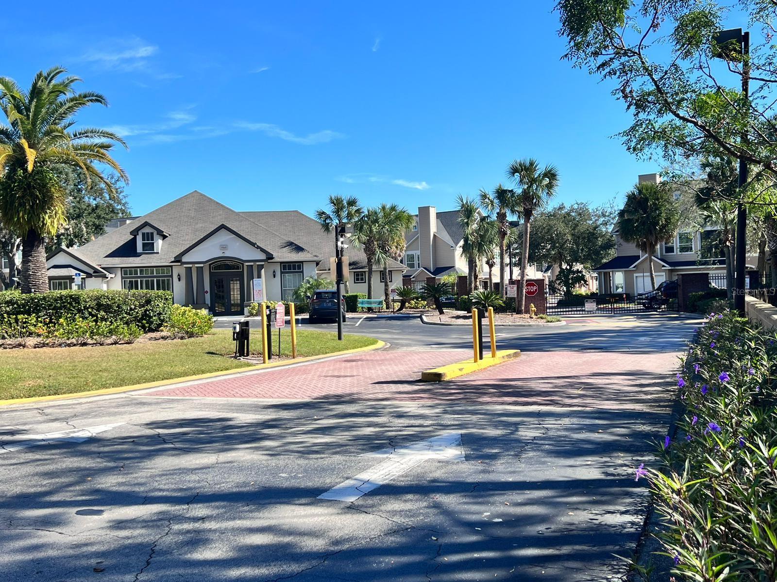 BORDEAUX - Residential Lease