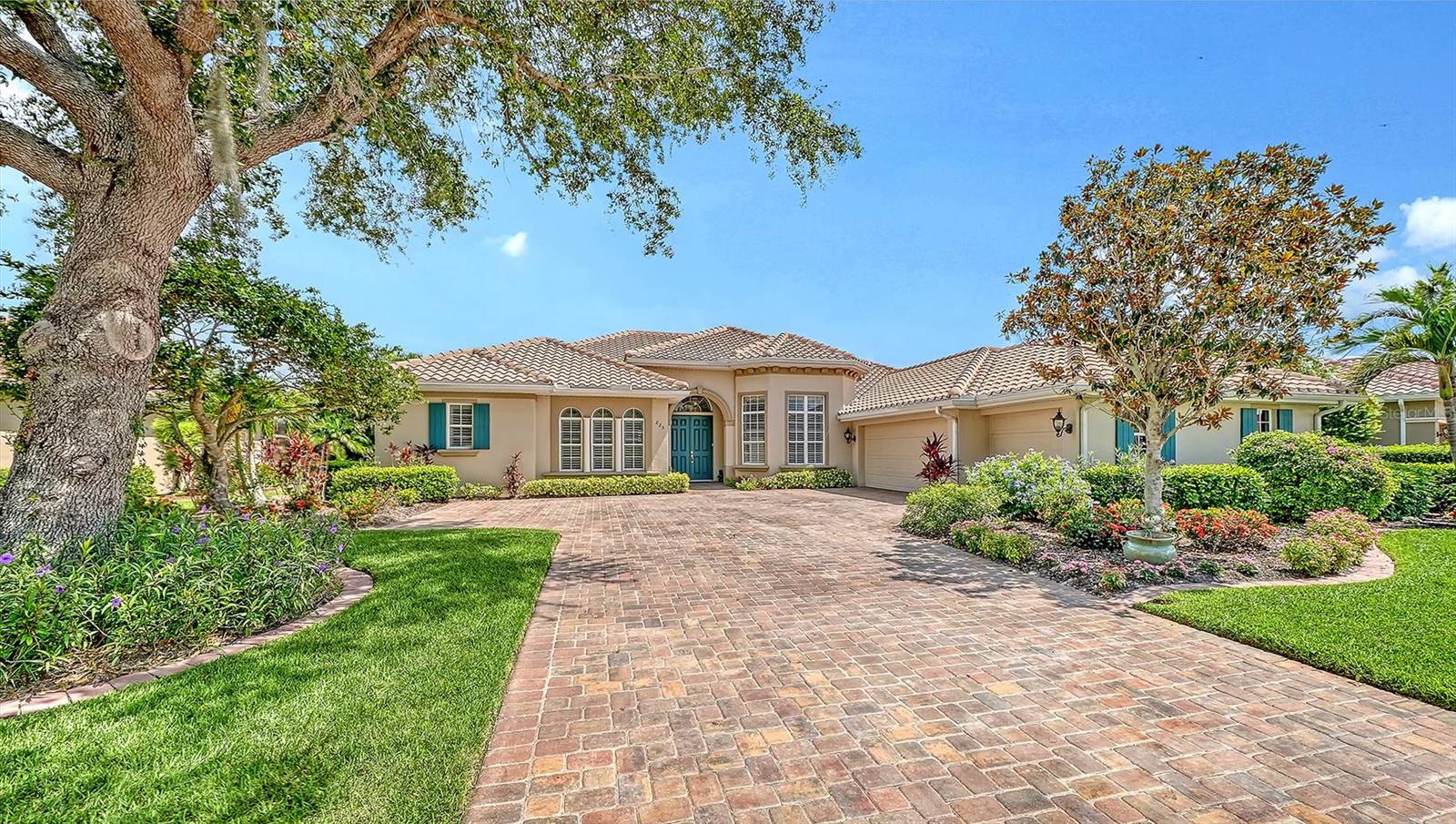 225 PESARO DRIVE