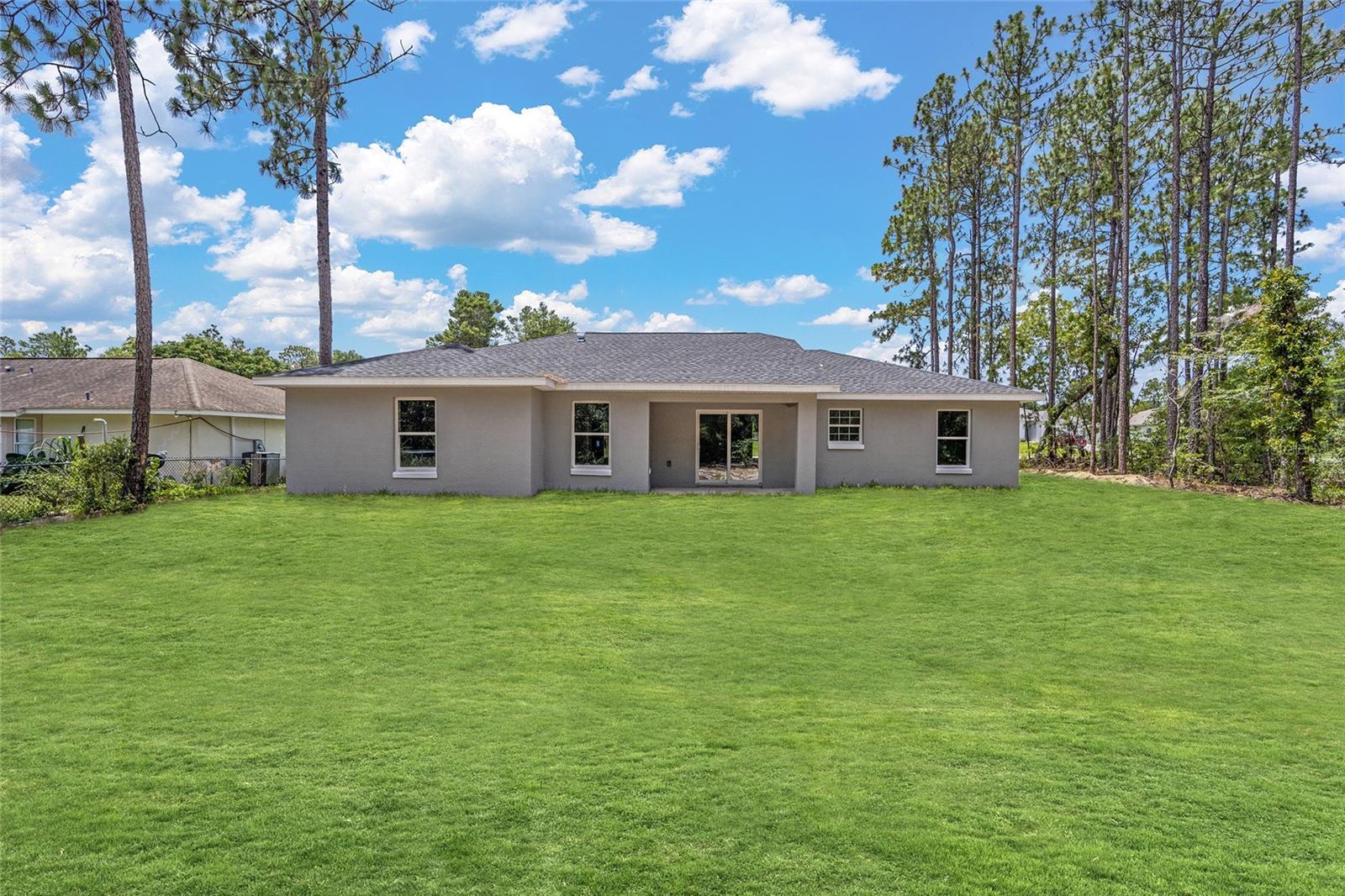 RAINBOW LAKES ESTATES - Residential