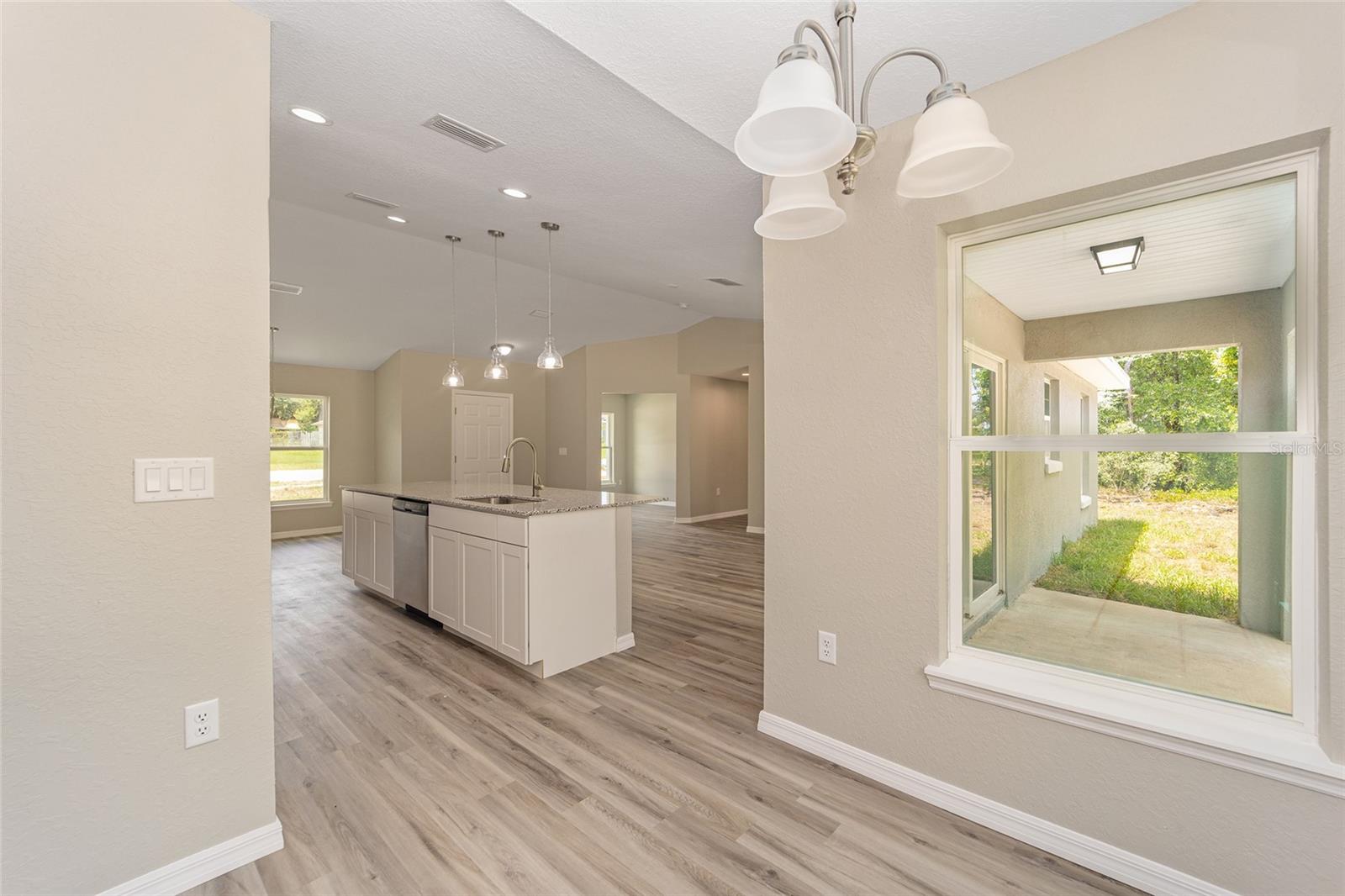 RAINBOW LAKES ESTATES - Residential