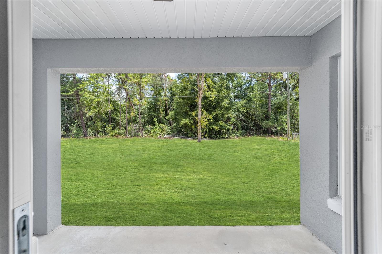 RAINBOW LAKES ESTATES - Residential