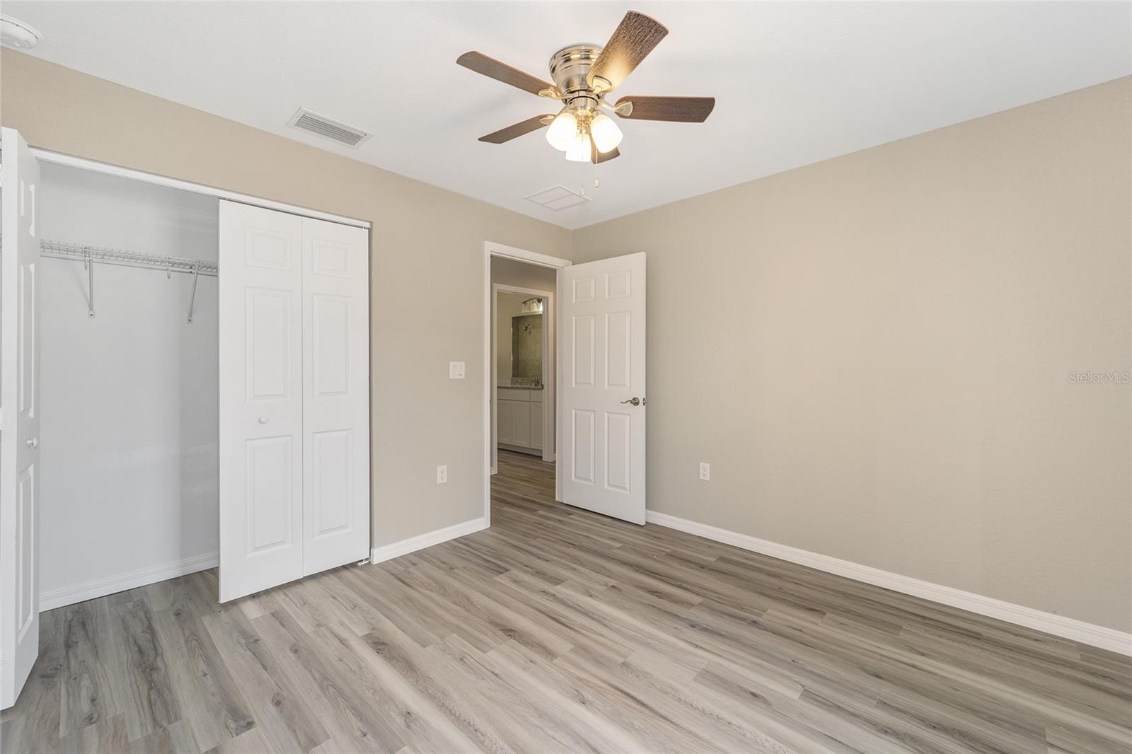 RAINBOW LAKES ESTATES - Residential