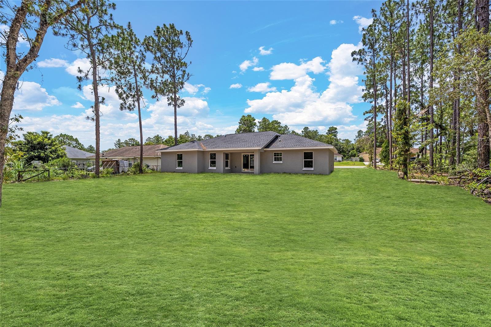 RAINBOW LAKES ESTATES - Residential