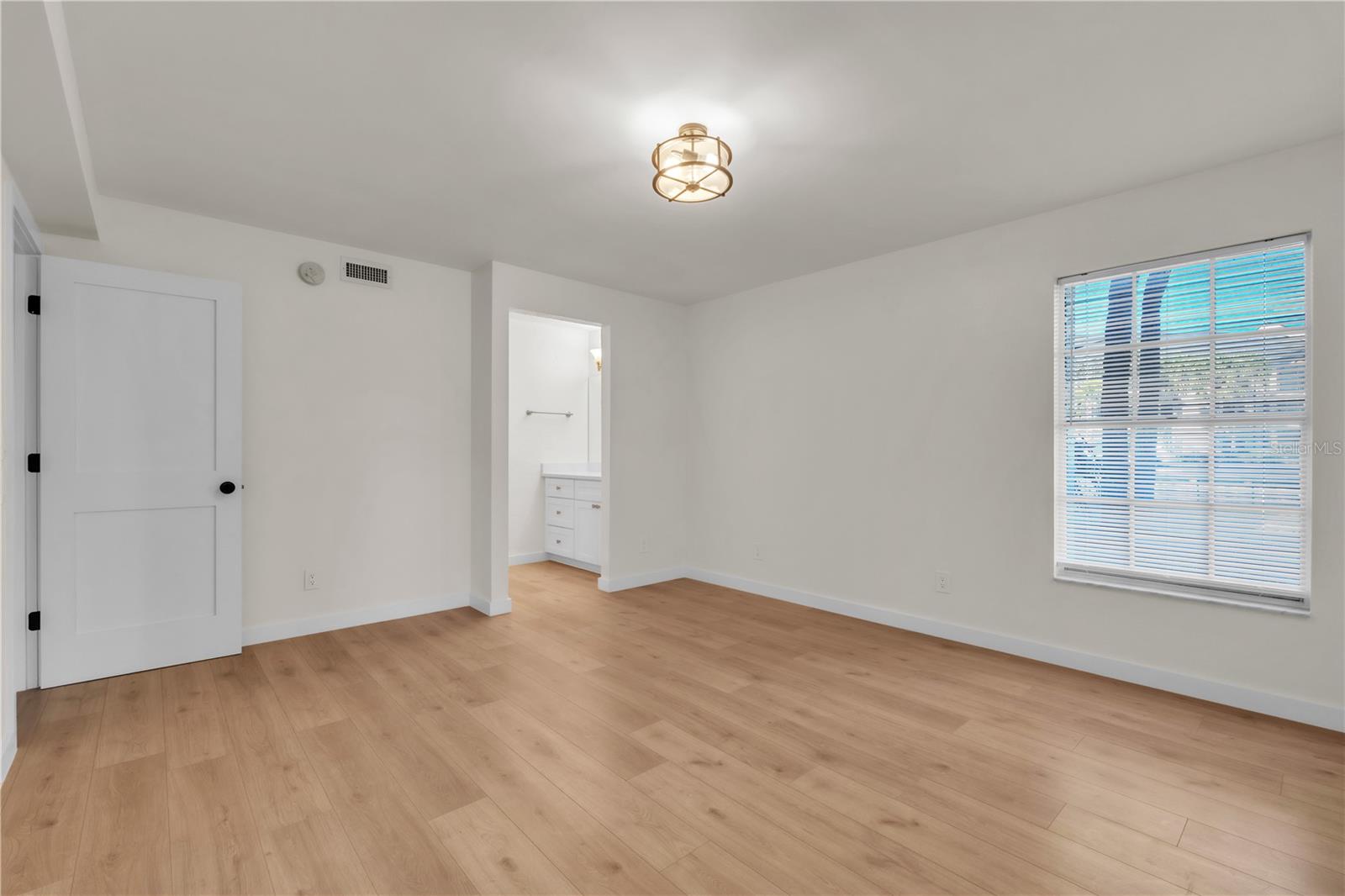 LANDMARK AT POINTE WEST I - Residential