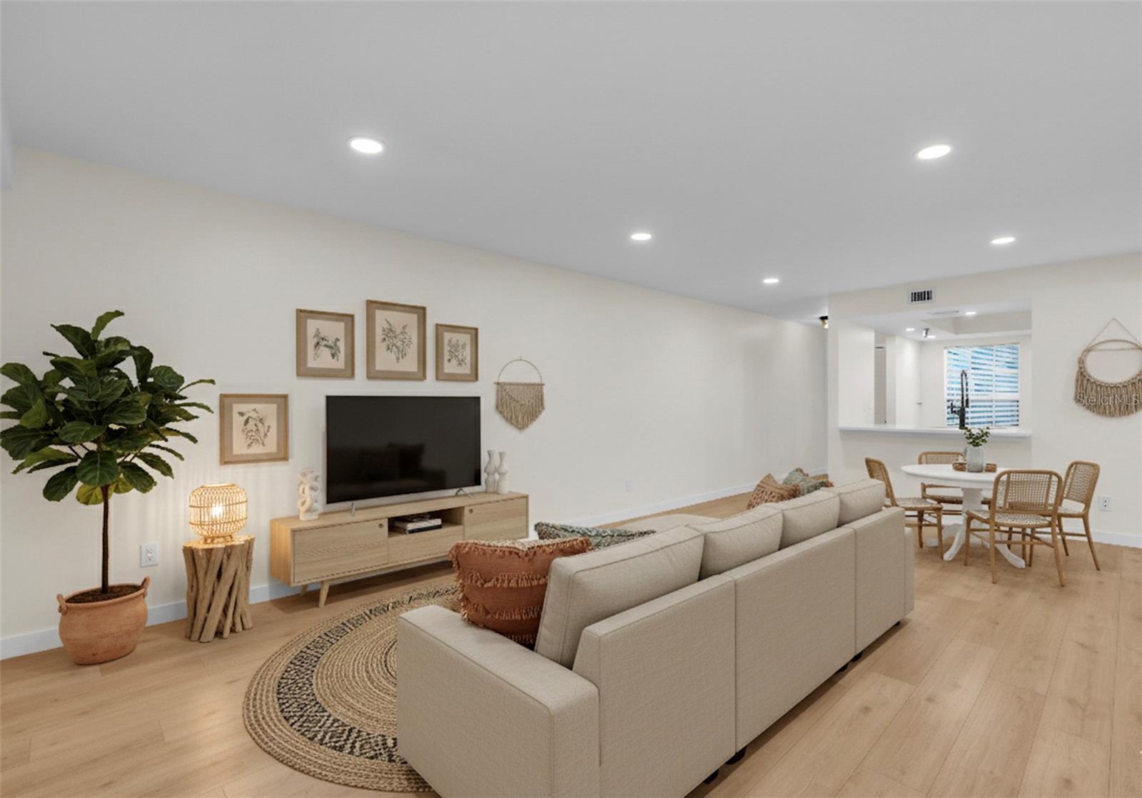 LANDMARK AT POINTE WEST I - Residential