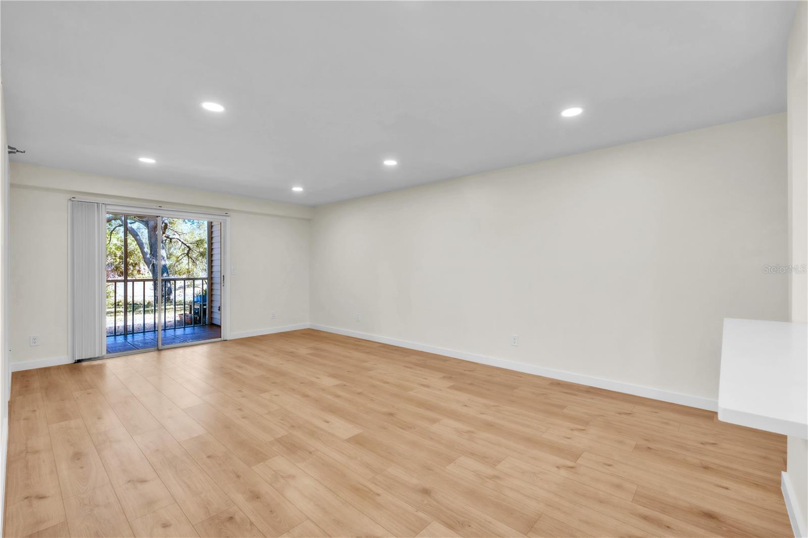 LANDMARK AT POINTE WEST I - Residential