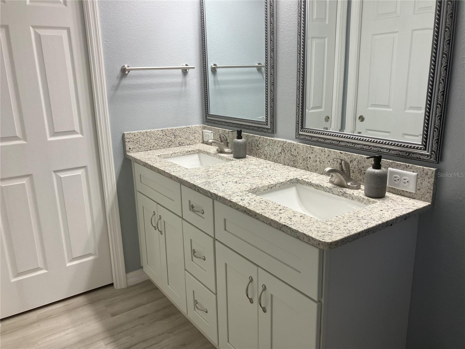 MARION OAKS UN 9 - Residential
