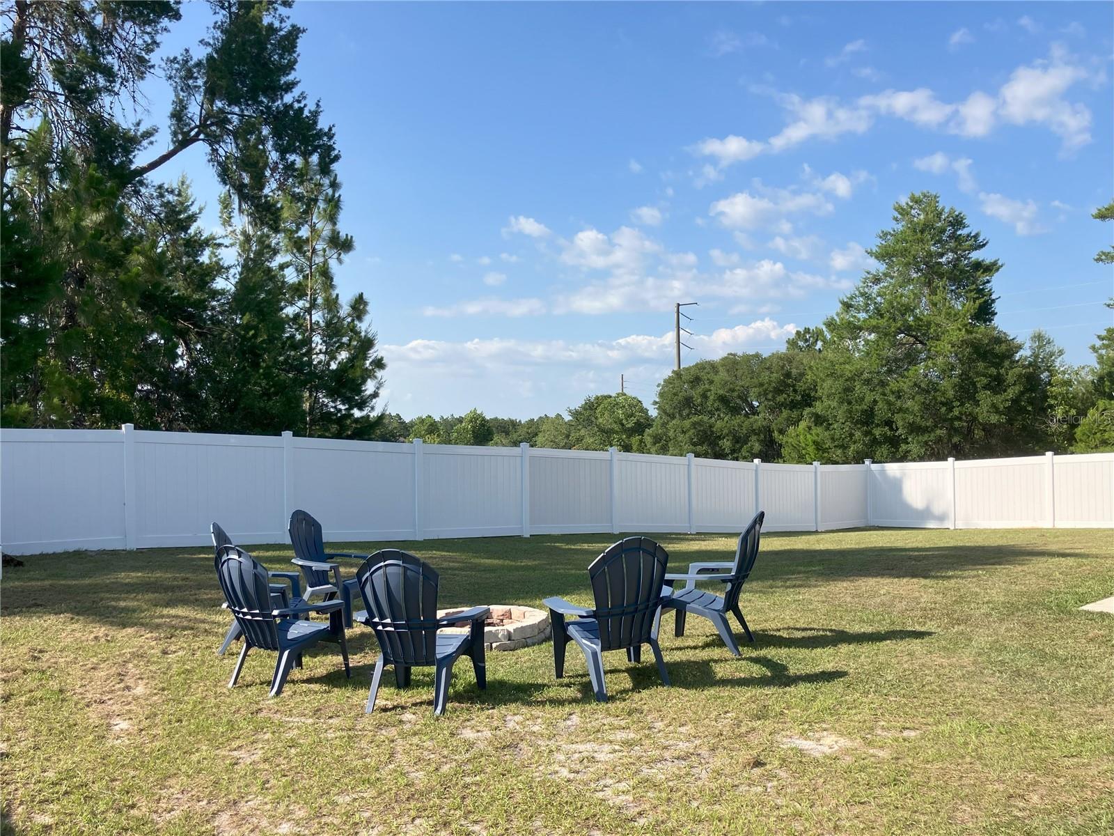 MARION OAKS UN 9 - Residential